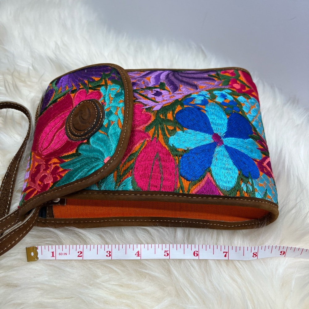 Boho Handcrafted in Guatemala Vibrant Embroidered & Leather Floral Crossbody - Picture 9 of 12
